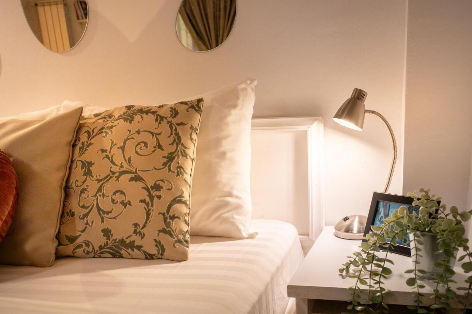 2Br Apartment At Piata Natiunilor Unite: Perfect For City Center Stays Бухарест Экстерьер фото