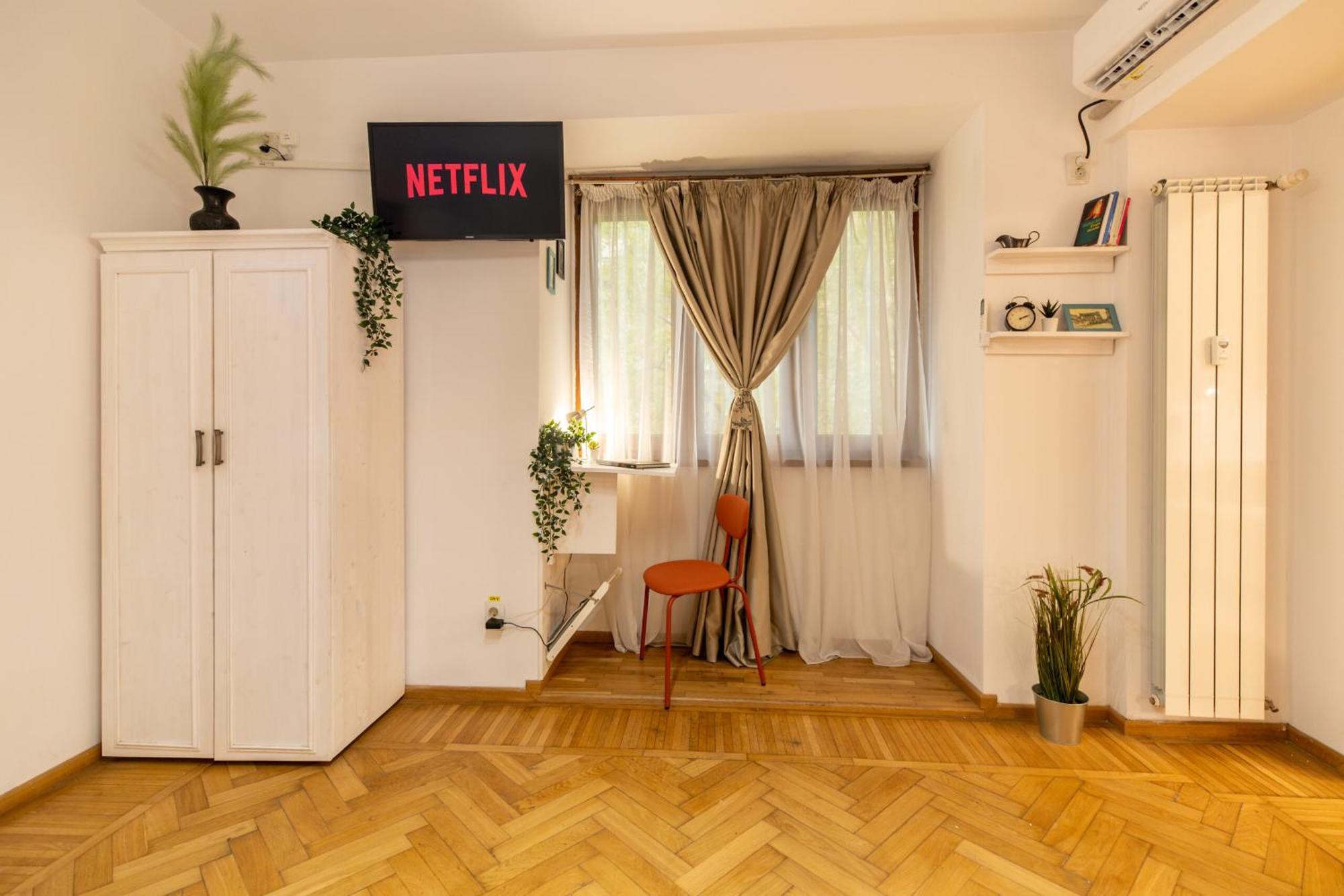 2Br Apartment At Piata Natiunilor Unite: Perfect For City Center Stays Бухарест Экстерьер фото