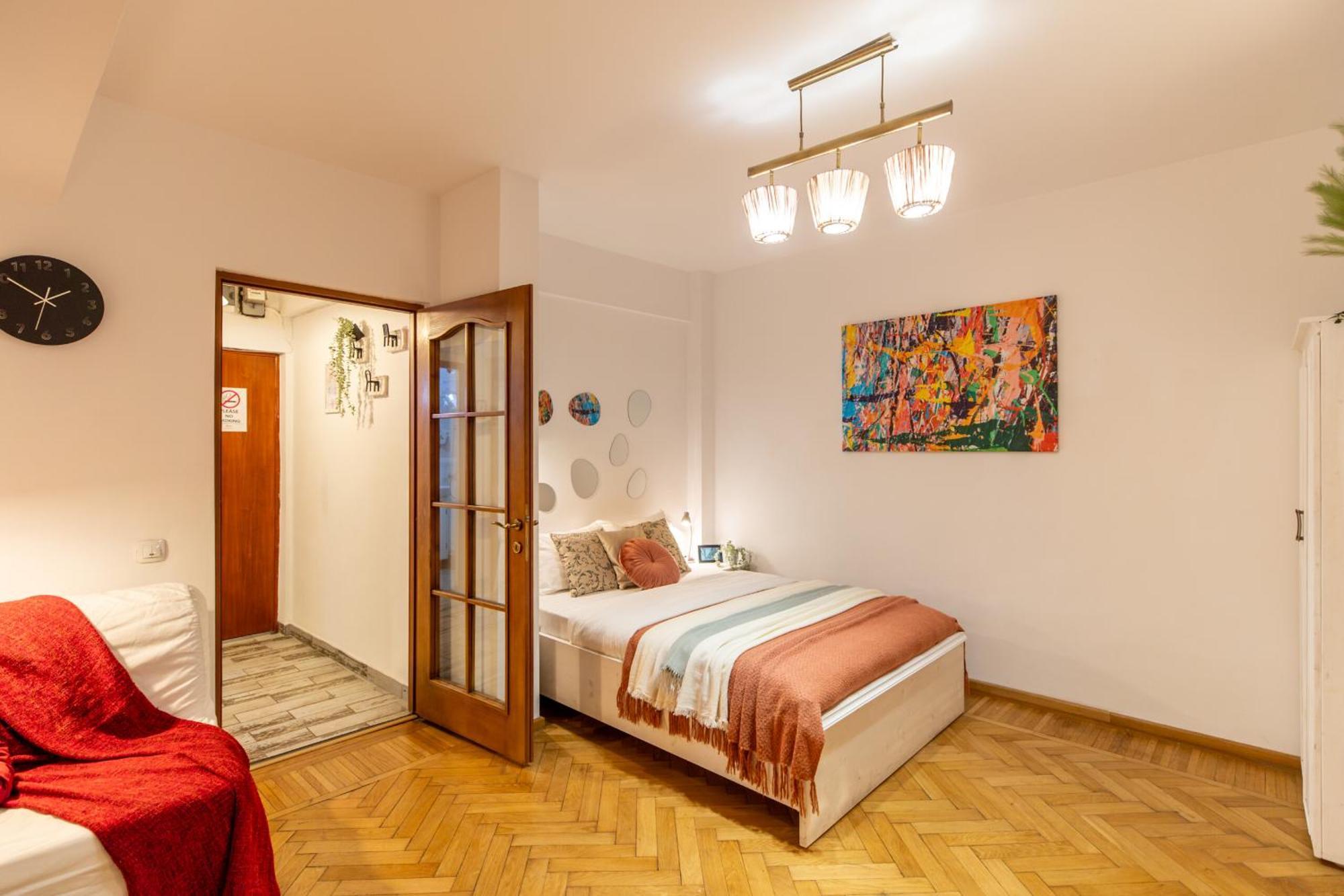 2Br Apartment At Piata Natiunilor Unite: Perfect For City Center Stays Бухарест Экстерьер фото