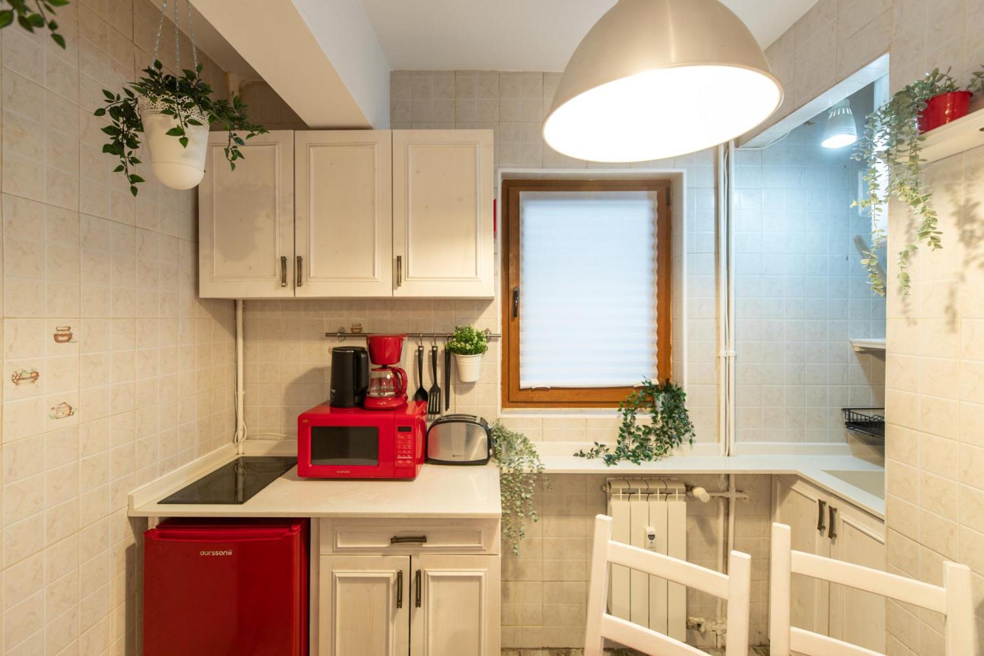 2Br Apartment At Piata Natiunilor Unite: Perfect For City Center Stays Бухарест Экстерьер фото